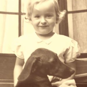 Meet your Posher, Joan